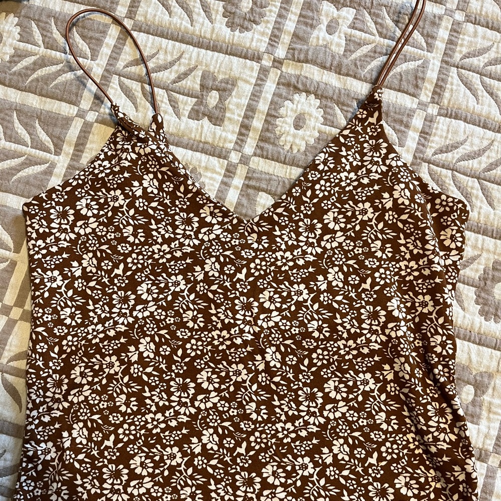 Gaze Chocolate Floral Patterned Top